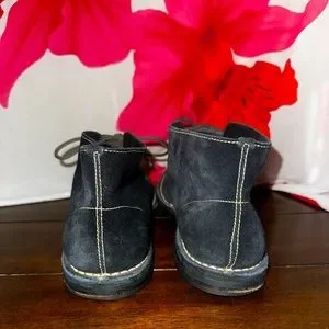 Cole Haan Navy Suede Leather Ankle Chukka Boots Size 8.5 Cole Haan Blue Suede Boots for Men for Sale | Shop New  main image 4
